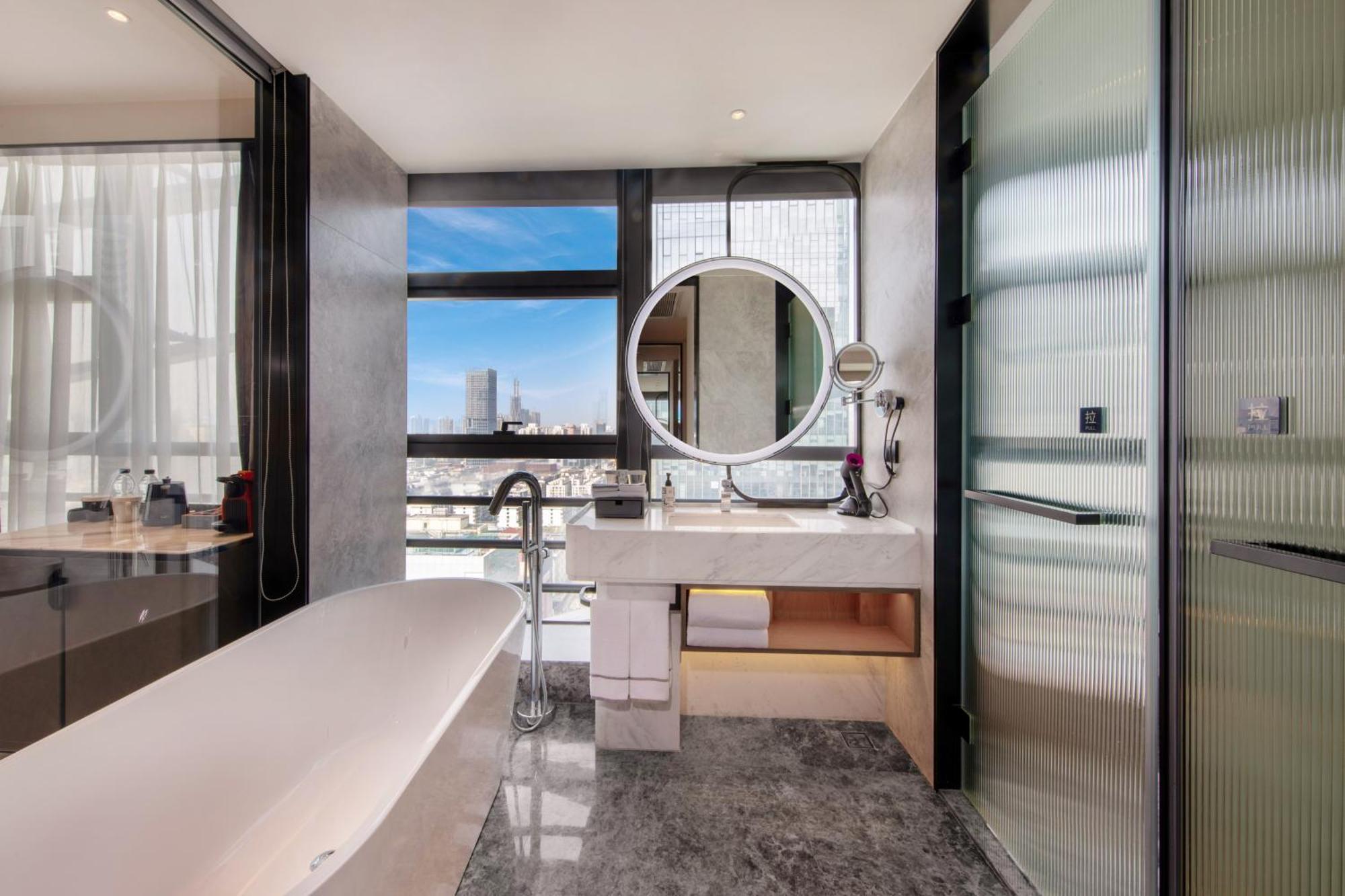 Urcove By Hyatt Shenzhen Luohu Hotel Екстериор снимка